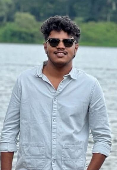 Vignesh Valvaikar